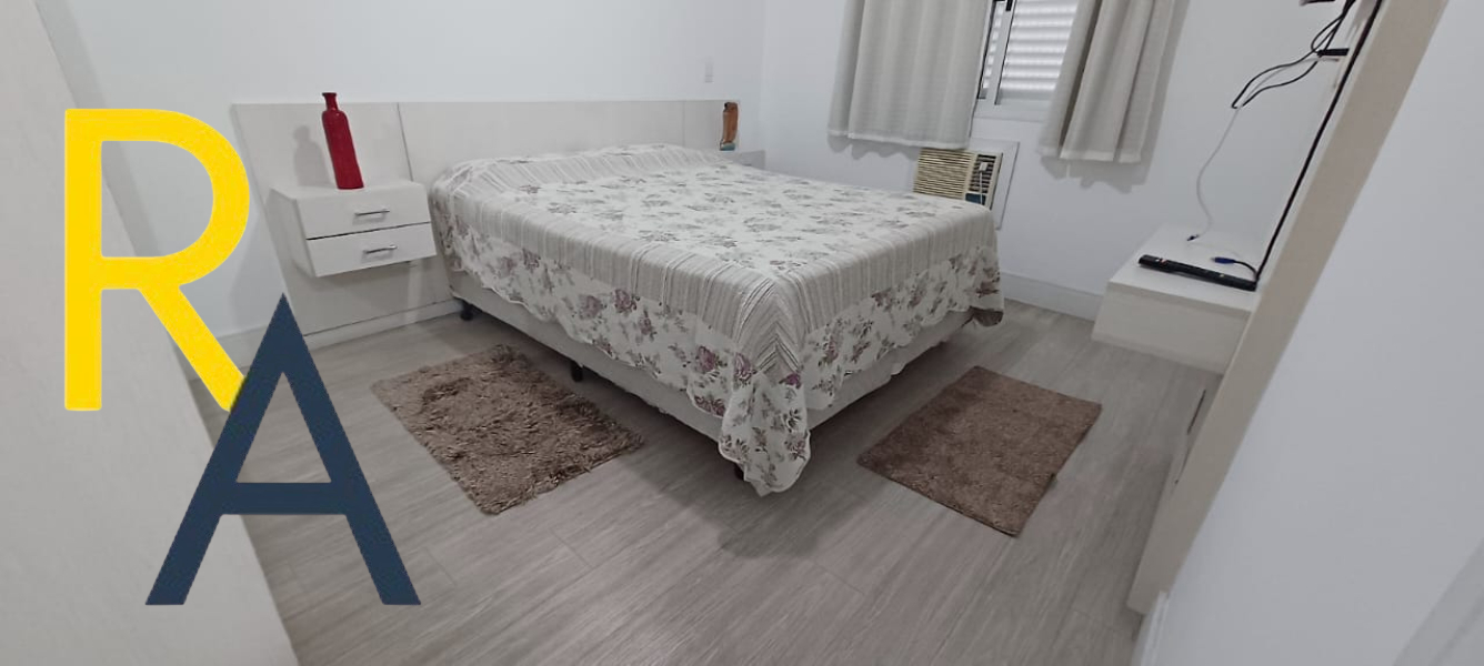 Av. Whashington Luis ,466 - Santos/SP